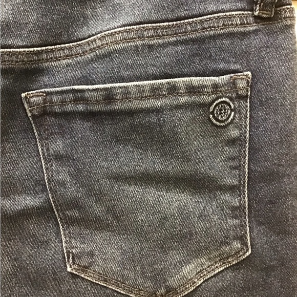 Max Studio high waisted jeans - Picture 3 of 4